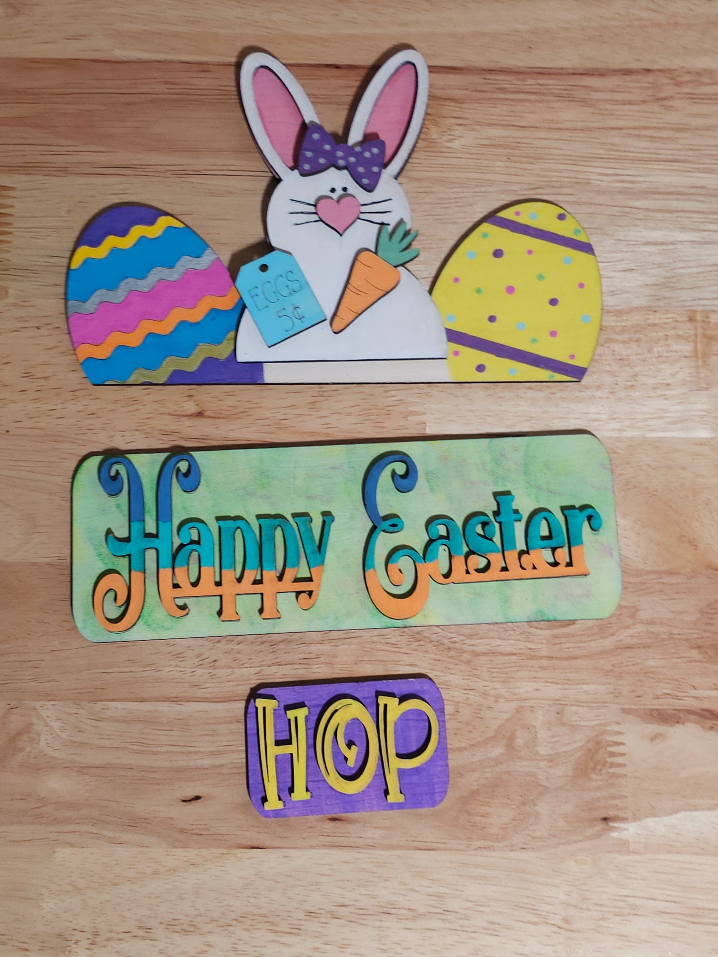 Hoppy Easter Bunny Insert for Farmhouse Vintage Truck - Interchangeable: Insert Only