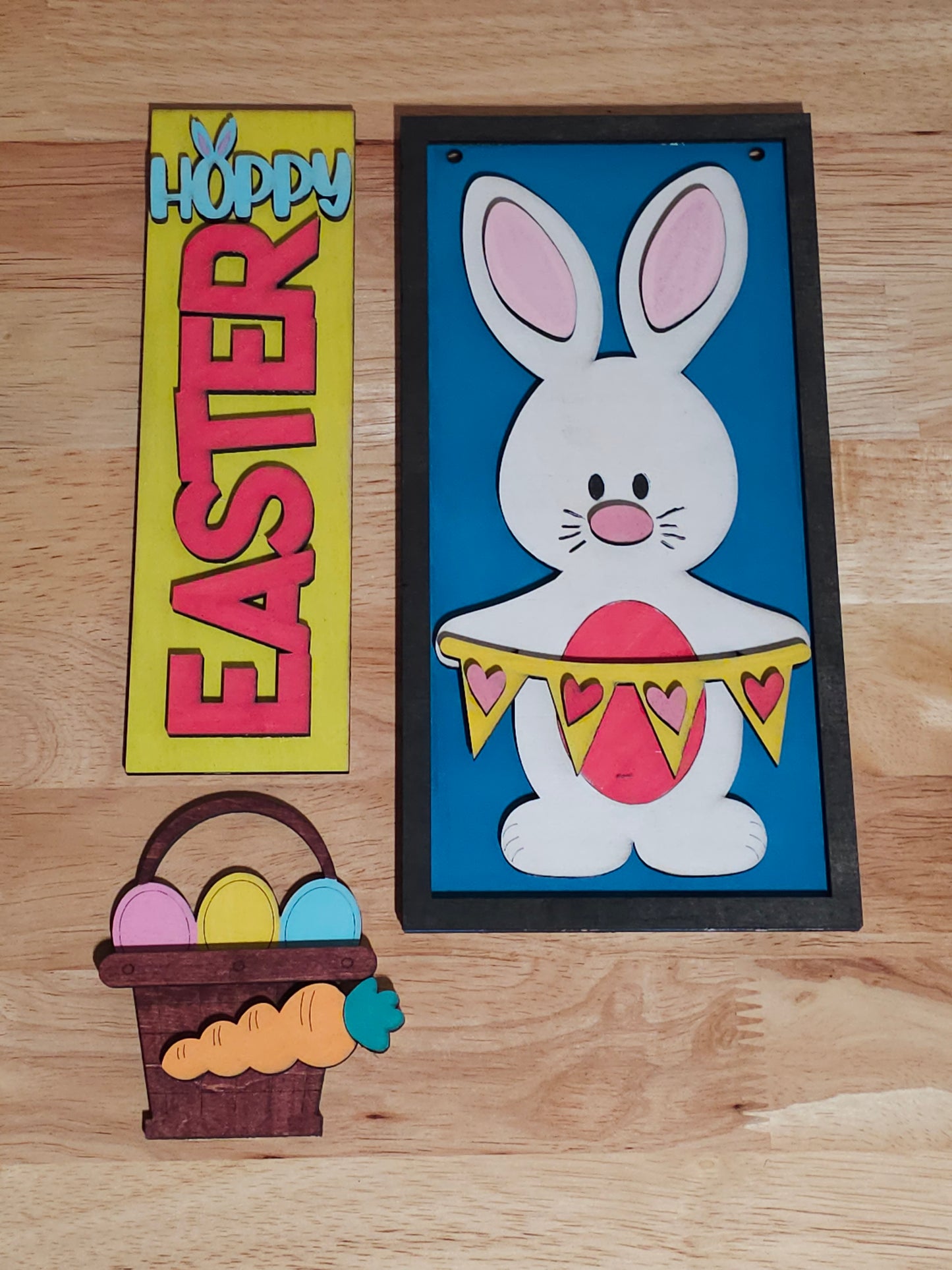 Hoppy Easter Bunny - Interchangeable Post Arm Stand: Insert Only