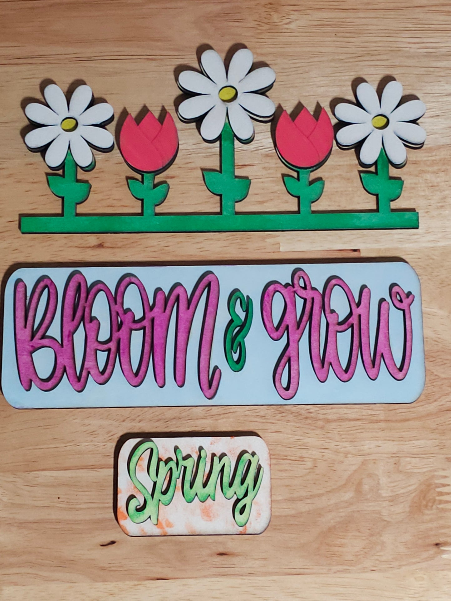 Spring Flowers Insert for Farmhouse Vintage Truck - Interchangeable: Insert Only
